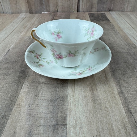 The Unbranded Brand Other - Vintage Theodore Haviland Limoges France Tea Cup and Saucer Floral